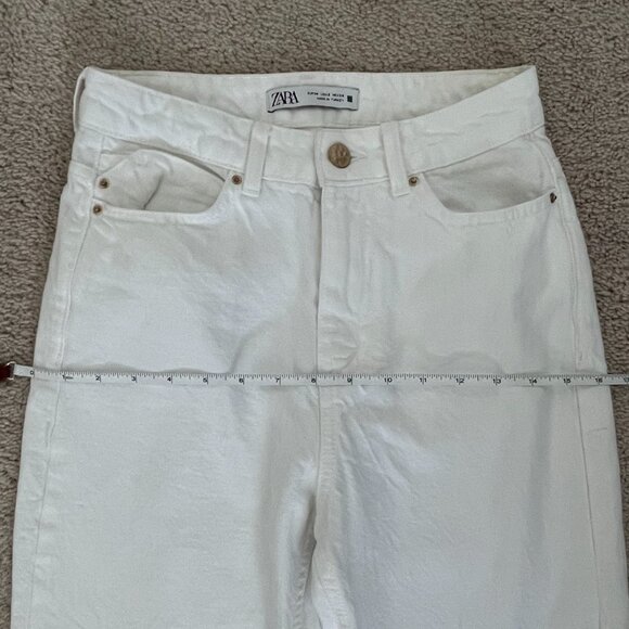 Zara White Straight Leg Jeans with Raw Hem – Size 2 - Picture 5 of 7